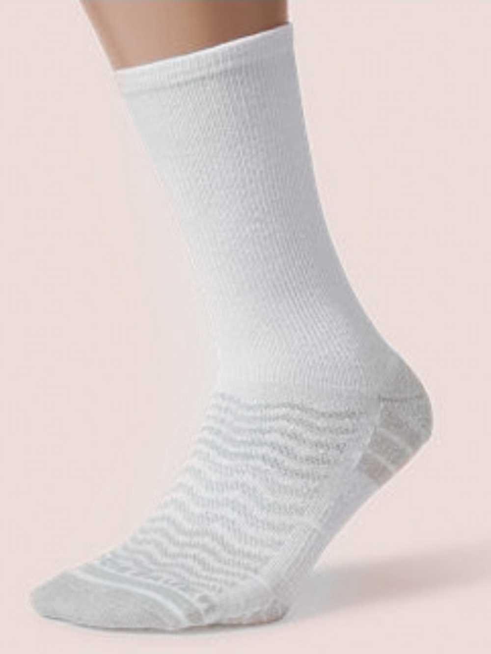 New 2-PK Eddie Bauer Adventure COOLMAX Lightweight EcoMade Hiking Crew Socks 12